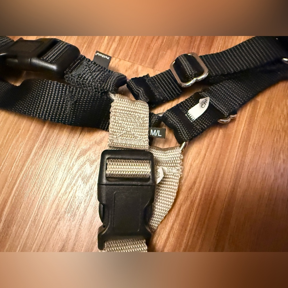 Dog Harness - Picture 3 of 8